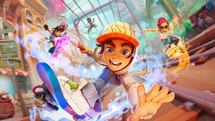 Hoofdpersonage uit Subway Surfers dat op een skateboard door een kleurrijke stad rent samen met andere personages.